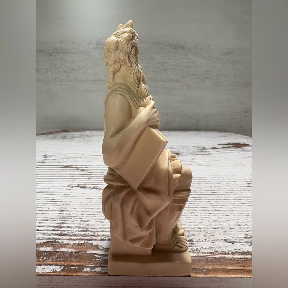 Mose Michelangelo Horns of Mose 10 Commandments Sculpture Figurine 5.5”